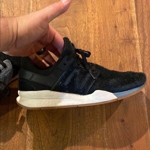 New Balance 247 (suede)